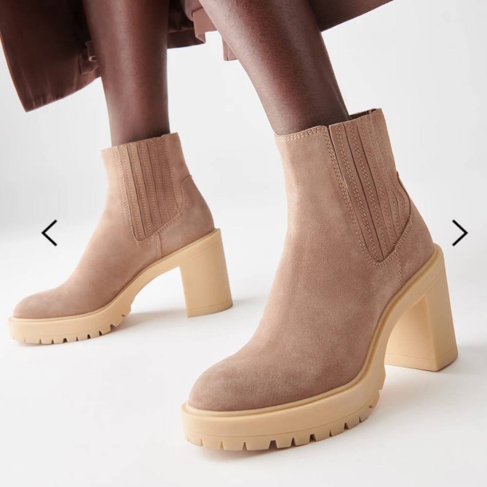 NWOB Dolce Vita Caster H2O Booties Suede 9.5, chunky waterproof mushroom